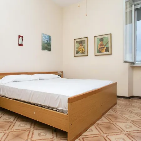 M72 - Marcelli, Trilocale In Con Piscina *